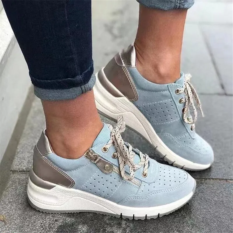 

2023 New Casual Women's Walking Shoes And Sports Shoes Lace Up Burnt Flower Thick Sole Large Size Single Shoes Sports Shoes