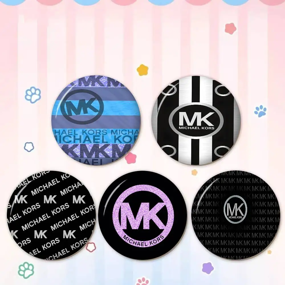 M-Michaels-Fashion-Kors Creative Tinplate Soft Button Pins Animal Icon Brooch Lapel Backpack Badge Accessories Pin