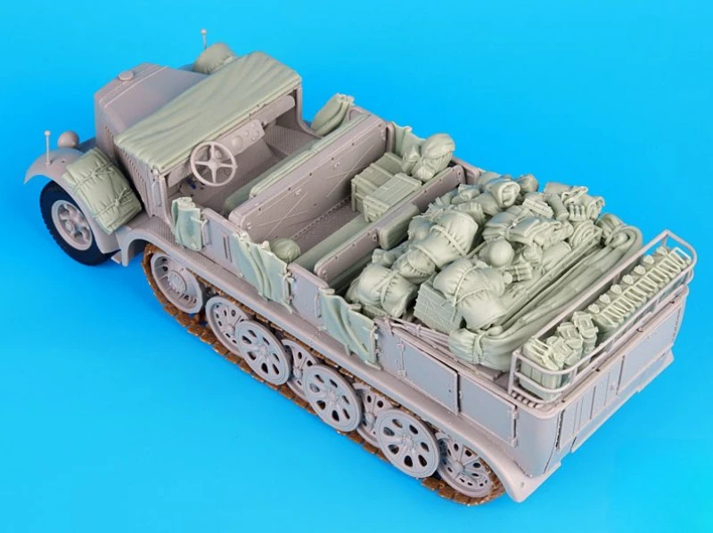 1/35 Scale Die-Cast Resin Model Assembled Kit Sd.kfz. 8 Accessories Set (No Car) Unassembled and Unpainted - Image 2