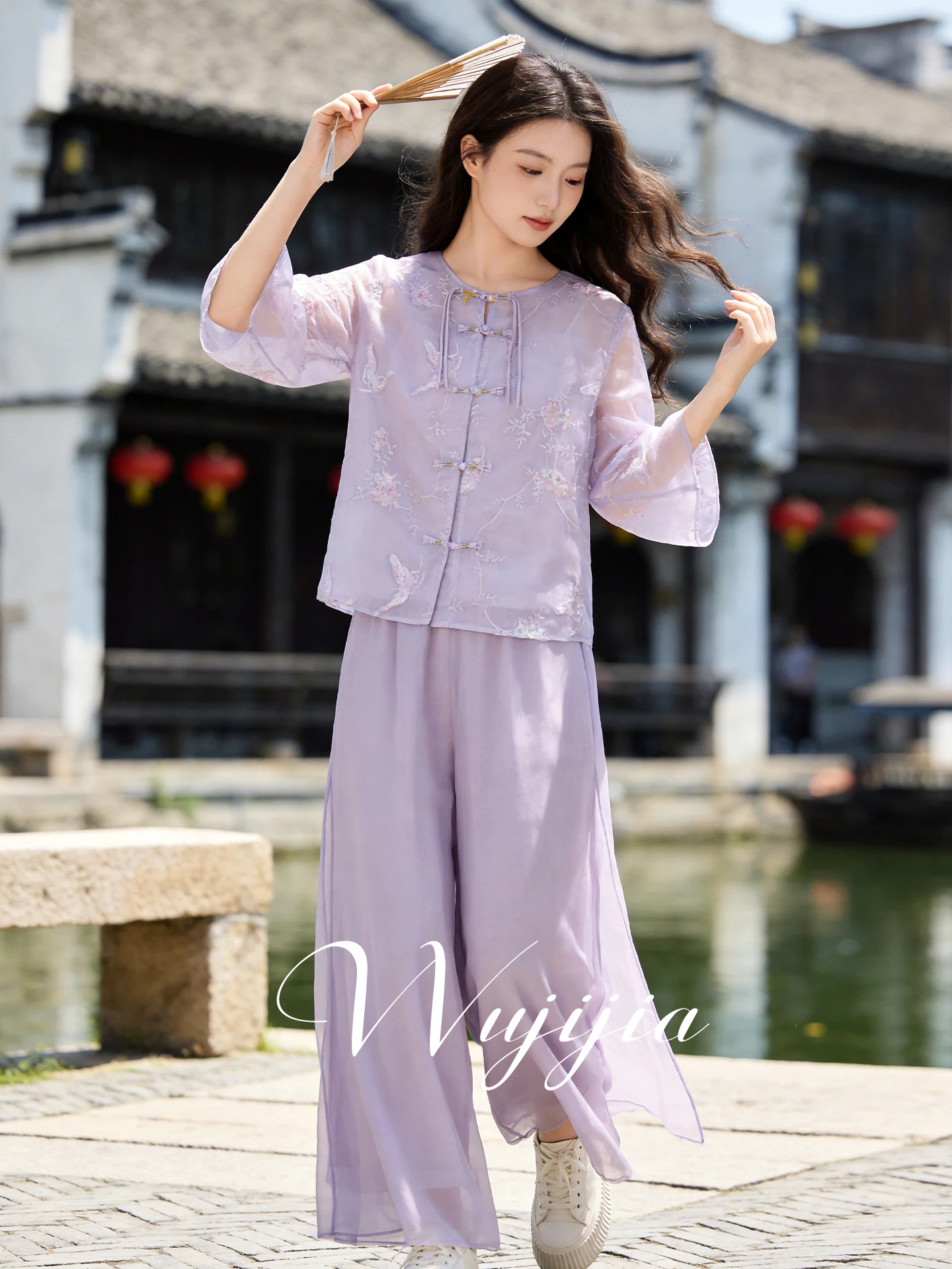 

Slimming Effectiveness Chinese Style Embroidery Mesh Top Bottoms Two-Piece Set plus Size Summer Fashion Ensemble Polyester Fiber