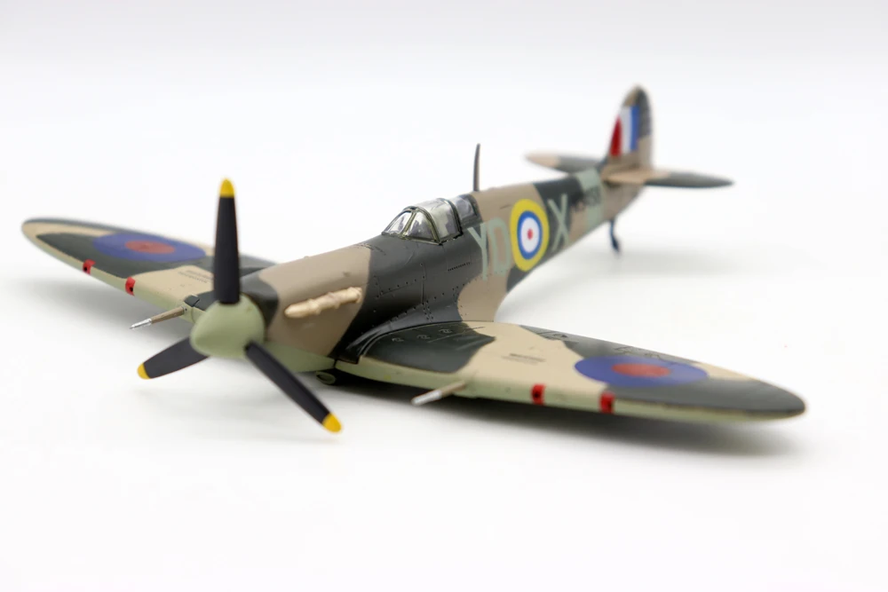 New 1/72 Supermarine Spitfire Mk Vb 1941 UK Diecast and Plastic alloy simulation model aircraft for collection gift