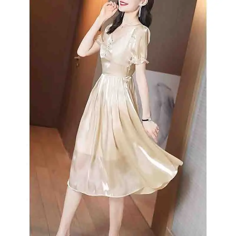 

2024 Women Korean Summer New Mid Length Version Ruffled Dress French Female Gentle Wind V-neck Short Sleeved Mid Length Skirt