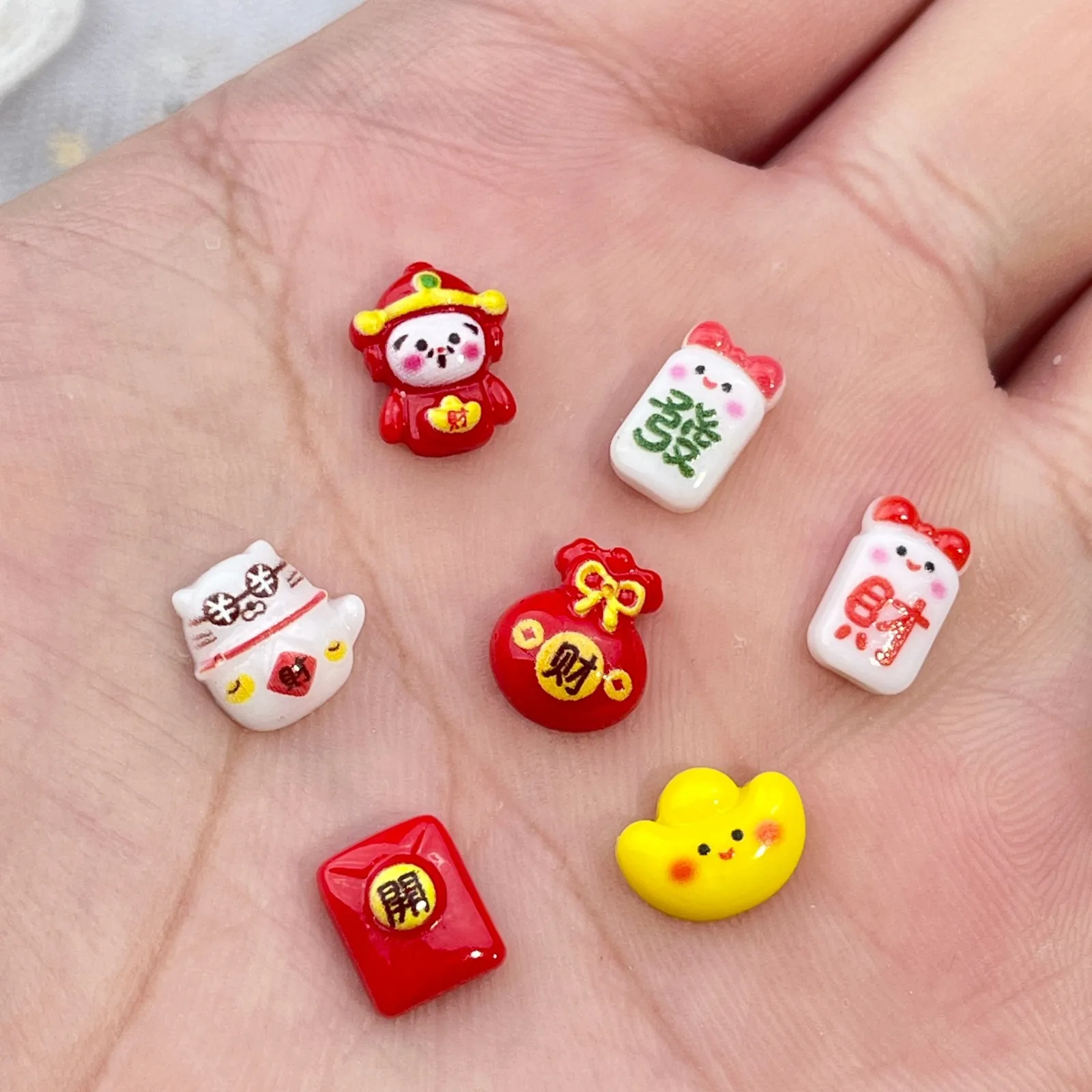 50Pcs Resin Lucky Cat Nail Decorations for Good Fortune DIY Nail Charms featuring Cat Resin Figures