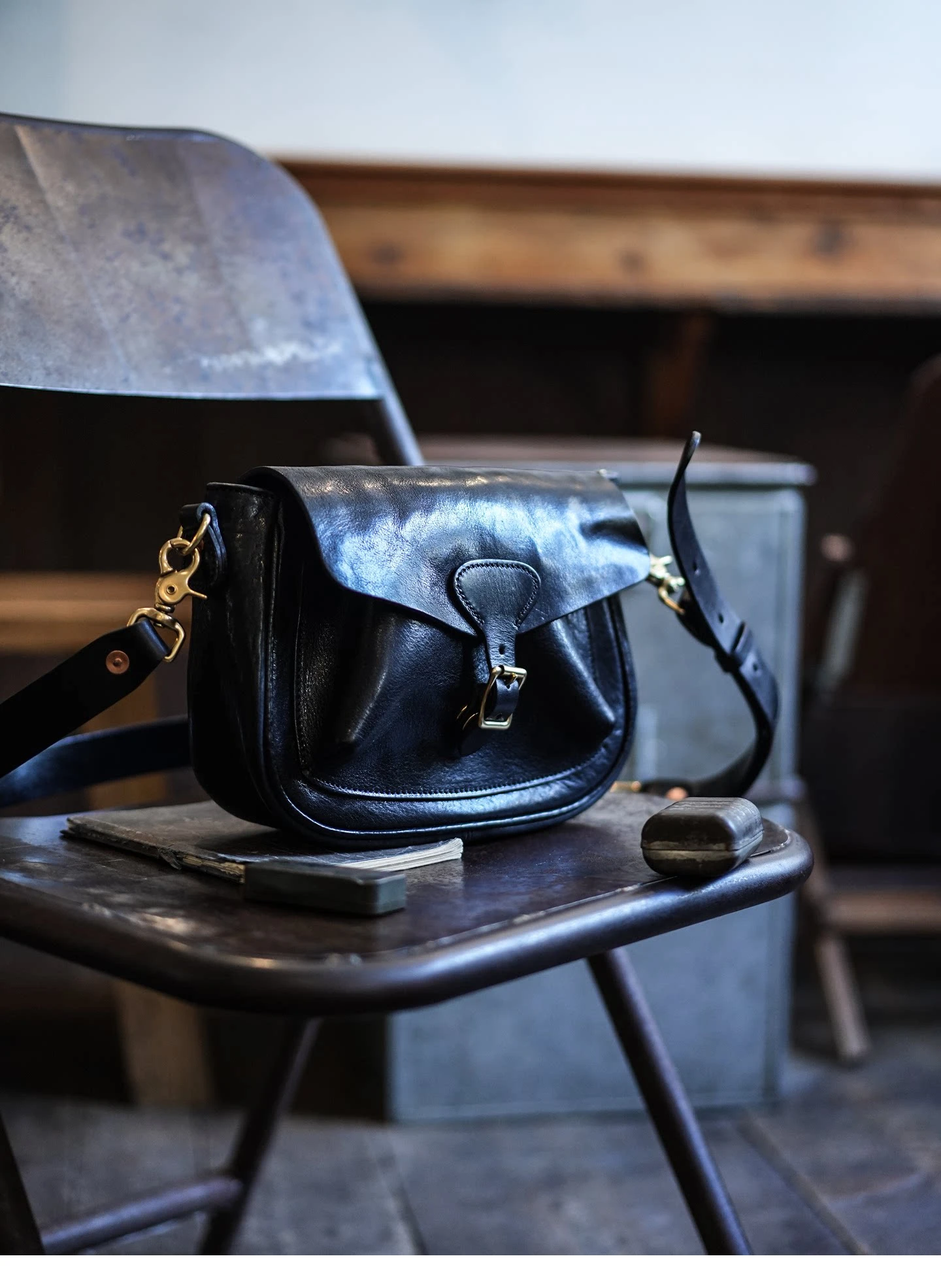 PNDME Vintage Designer Handgefertigte Hochwertige Echtleder Herren Umhängetasche Lässige Luxus Echtleder Kleine Schultertasche – Detail 16