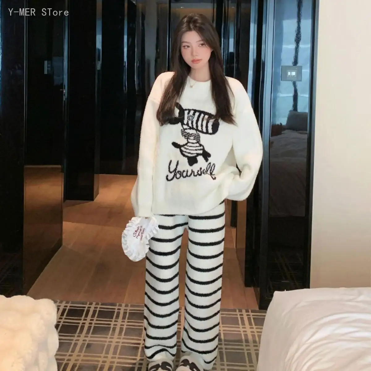 Women Autumn Winter New Fleece Pajama Set Round Neck Little Horse Pattern Thick Soft Warm Cozy Casual Two Piece Sleepwear
