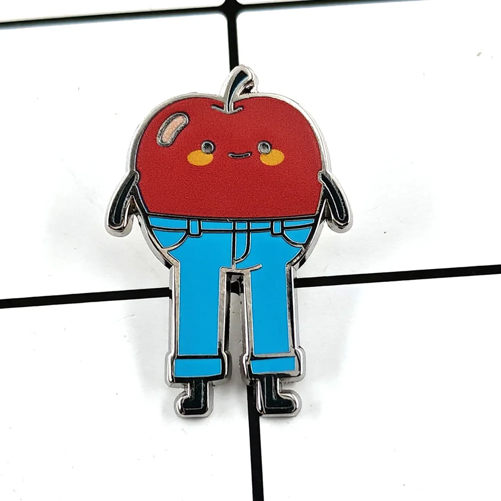Apfel-Emaille-Pin im Jeans-Look: Lustige, personifizierte Apfelfigur-Brosche im Heilungsstil – Freizeit-Dekoration, Metall-Abzeichen, Geschenk
