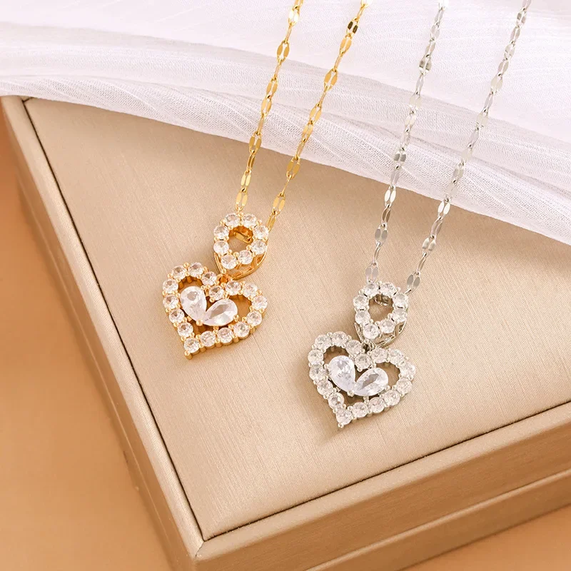 Высоковместное женское колье с подвеской в форме узла в форме сердца, изготовленное из титановой стали и комплект с бриллиантами.