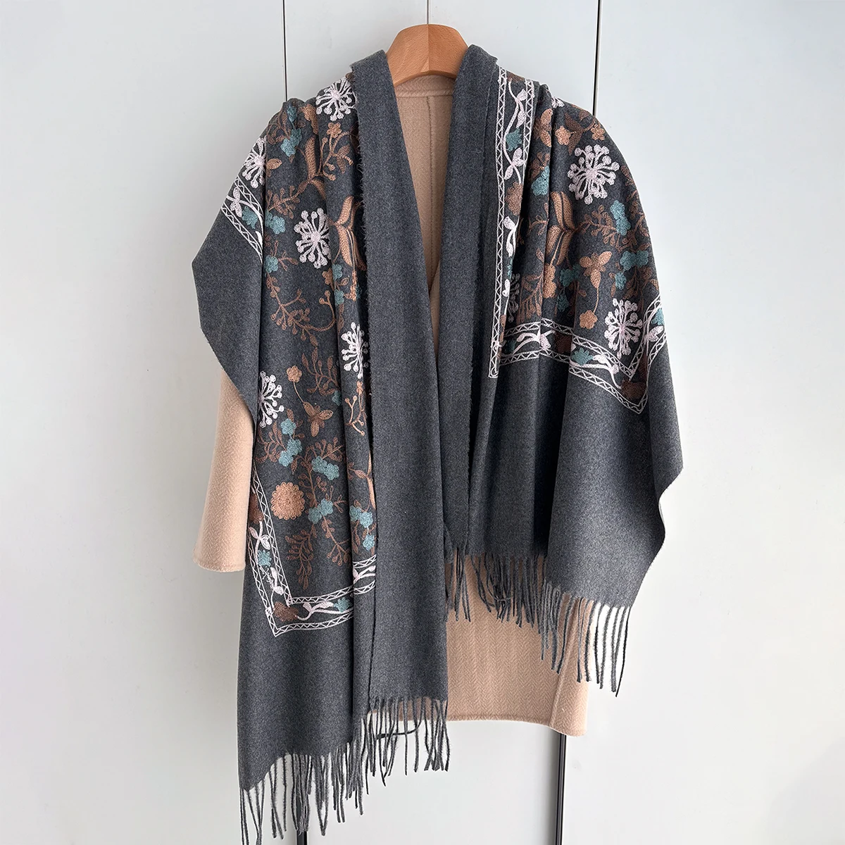 Many Colors Floral Warm Scarf For Women 70*210cm Luxury Faux Cashmere Shawl Winter Thick Pashmina Tassels Poncho Elegant Wrap image 6