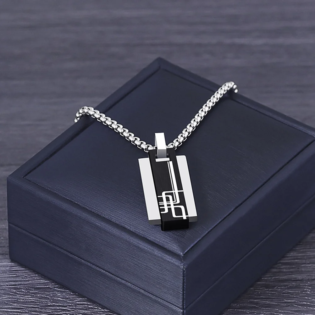 

Titanium Steel Pendant Necklace Geometric Square Design Scratch Resistant Rust Proof Men Jewelry Chain for Daily Wear Party