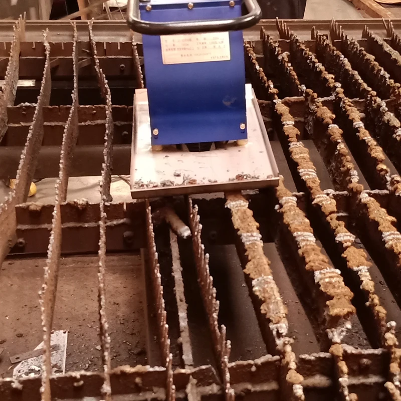 Slag Removal Cutting Table Cleaning Machine Slag Remover Safe And Efficient