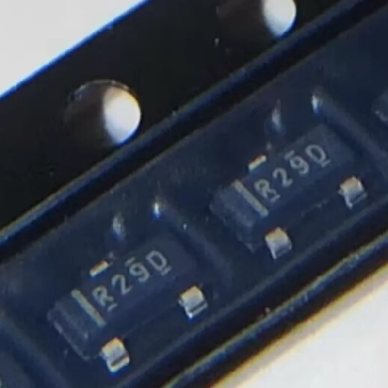 

10PCS/REF2930AIDBZR R29D SOT23-3 New Original Genuine