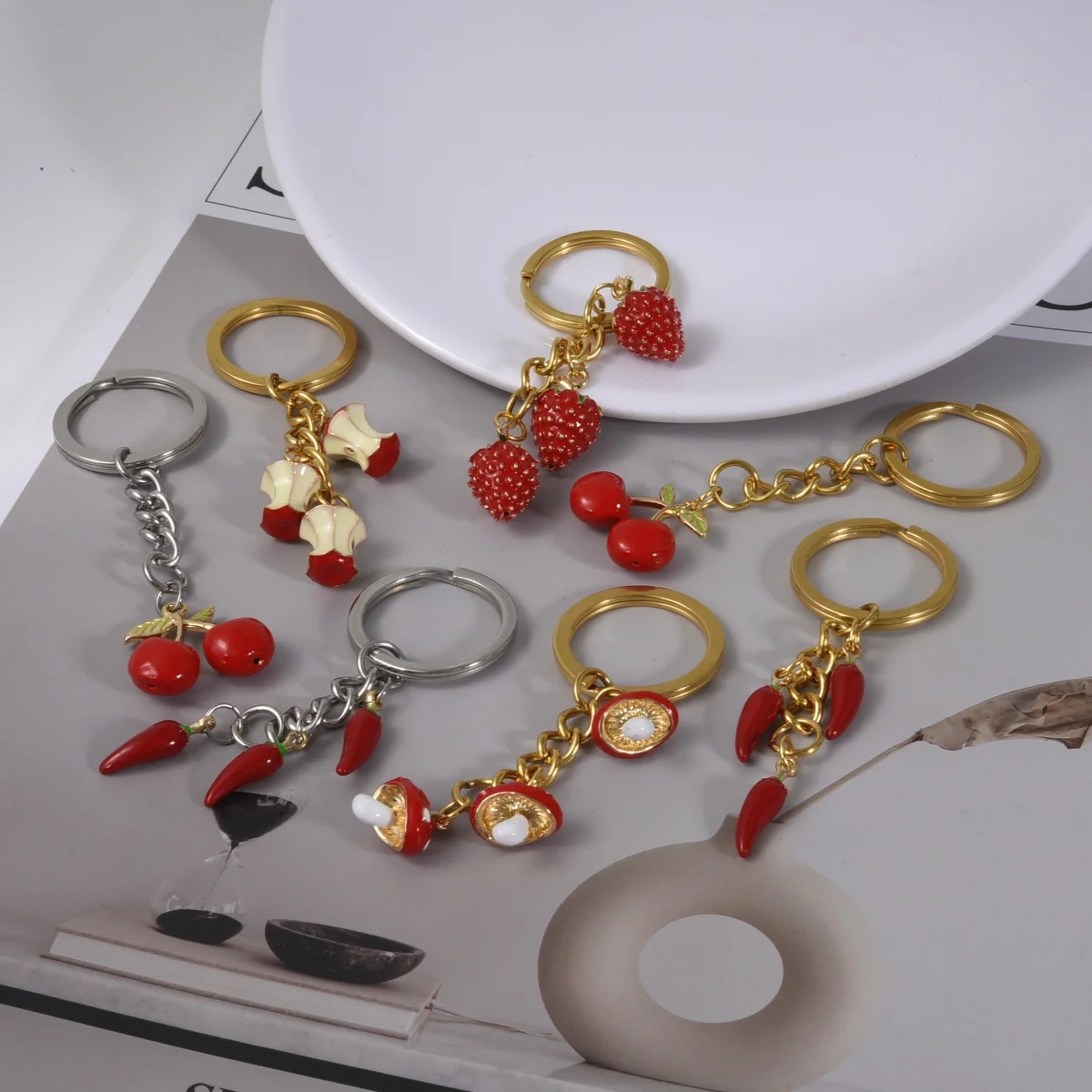 Lucky Red Enamel Fruit Cherry Strawberry Pepper Mushrooms Pendants Keychain Women Men Cornicello Key Ring Fashion Jewelry Charms