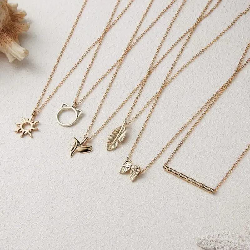  Beautiful Pearls Necklace Collarbone Chain Designed For All Ages And Styles