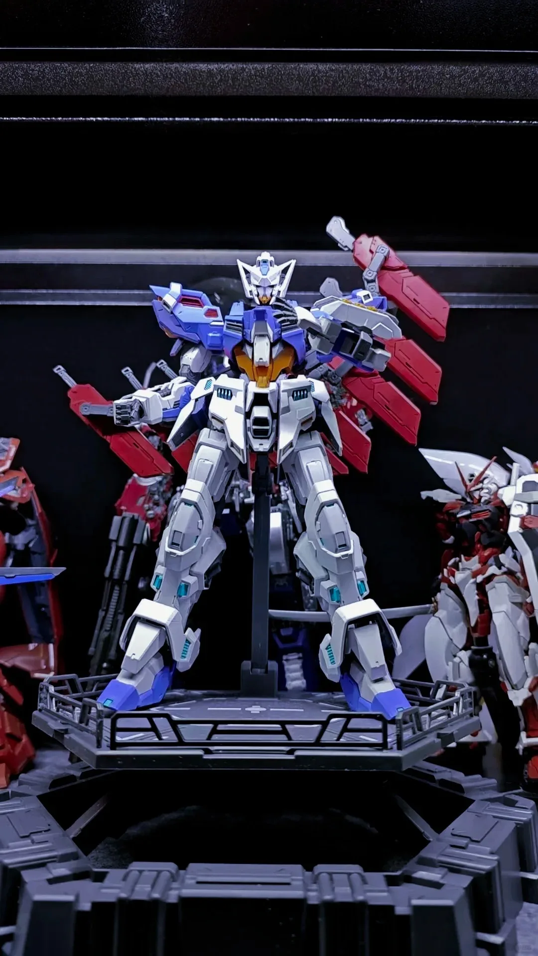 ชุดประกอบโมเดลหุ่นยนต์ 1/100 MG MECHA CORE INDUSTRY IXCHEL ของเล่นโมเดลพลาสติก ฟิกเกอร์แอคชั่น ของขวัญคริสต์มาส มีสินค้าพร้อมส่ง