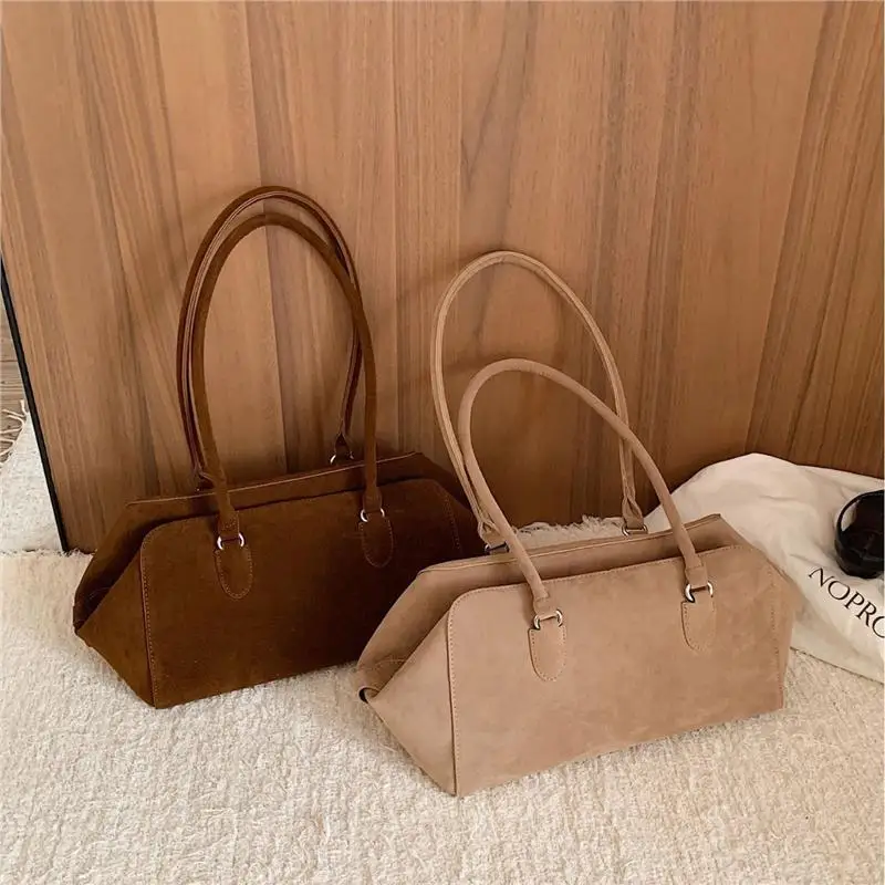 Retro Matte Shoulder Bag Faux Suede Boston Tote Bag Korean Style Large Capacity Versatile Woman Underarm Bag for Daily Commute