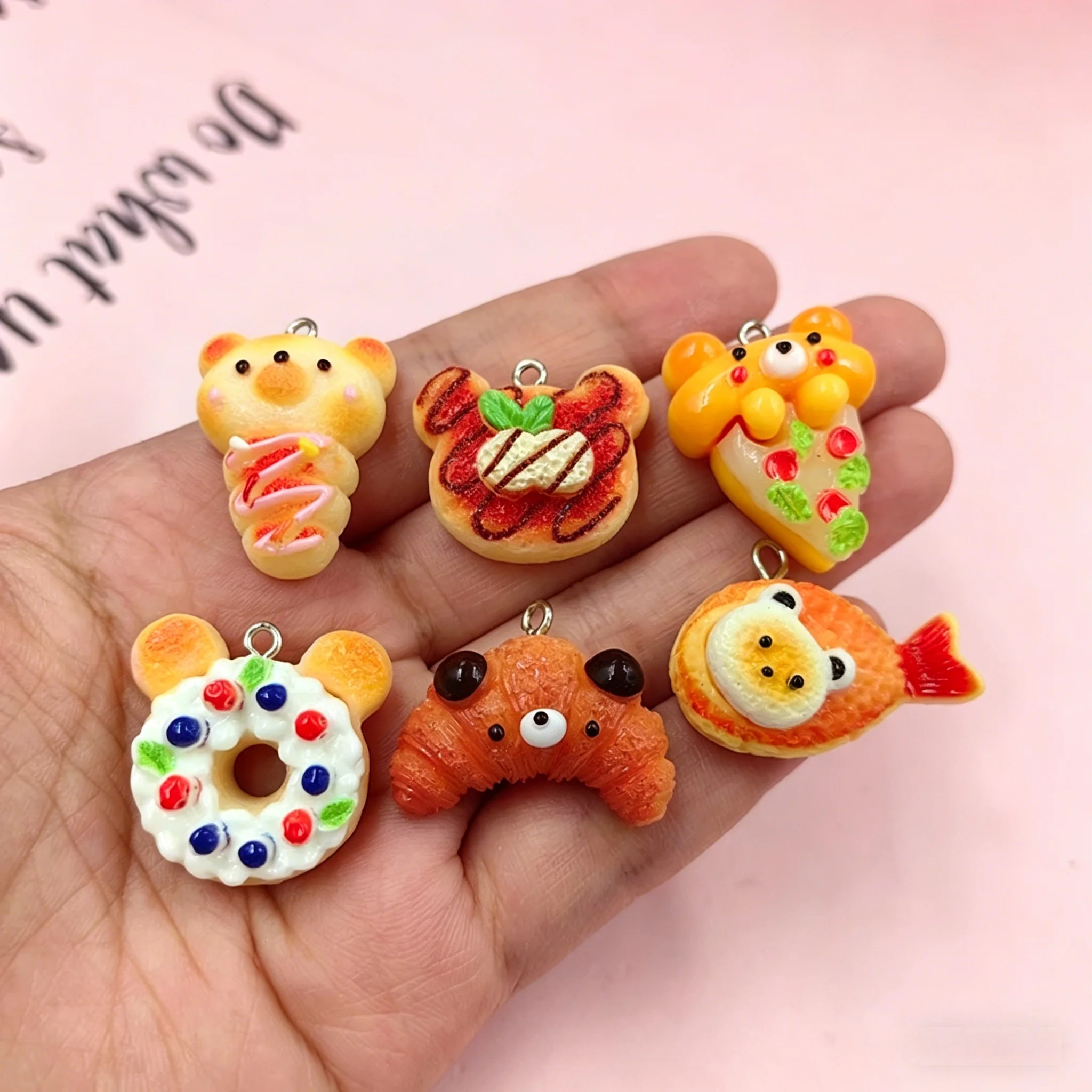 10Pcs Kawaii Animal Bread Resin Charms, Cute Bear Fish Food Pendants for DIY Keychain & Jewelry Making Accessories