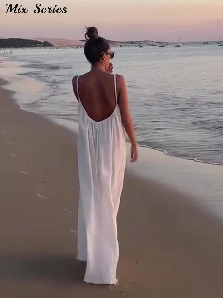 strapless open back dress Rent Topshop Open Back Full Skirt Blazer Mini Dress In Black main image 0