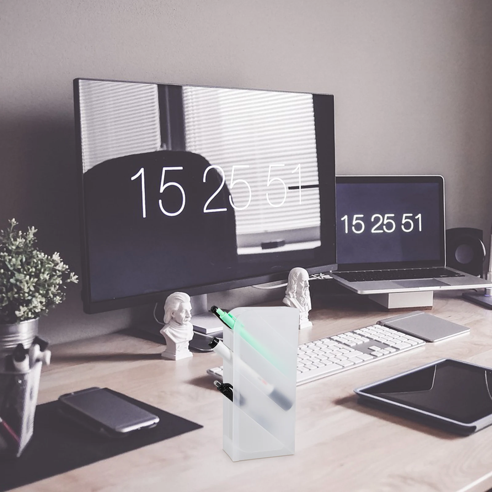 

Plastic Pen Holder Slanted Desktop Organizer Large Space Multi Function Office Home Decoration Unique Girl Ornament