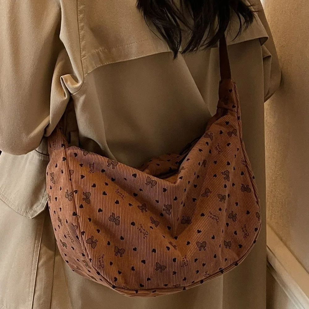 

Новая вельветовая сумка-кроссбоди с бантом в корейском стиле, вместительная сумка через плечо на молнии, повседневная сумка-пельмень