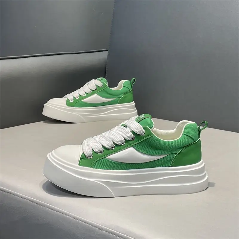 

2025 New Men's Board Shoes,sneakers,skate shoes,Casual Shoes New Arrival Boost Classic Comfortable Cushioned Trendy Breathable