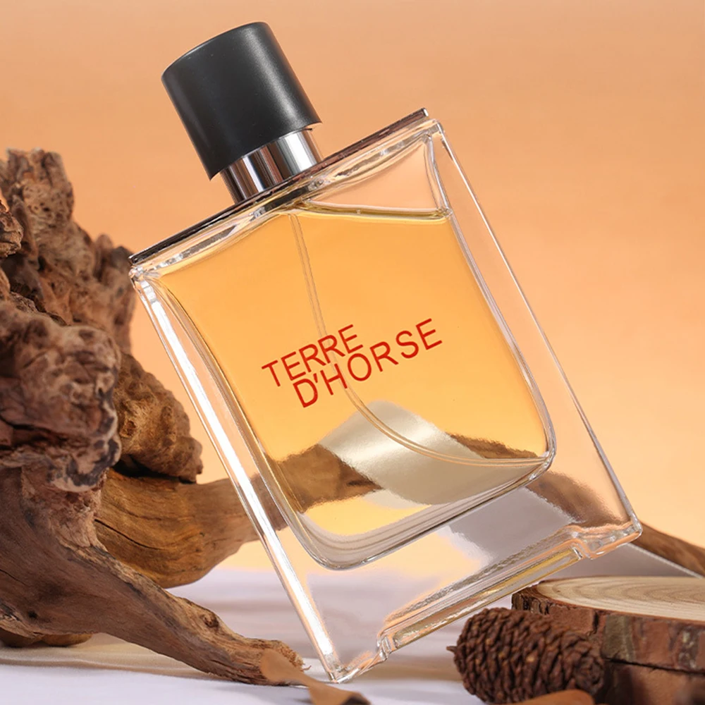 Profumo da uomo di marca più venduto Profumo legnoso a lunga durata Spray da uomo Flirtare Feromone Eau De Toilette Classic Colonia Dupes
