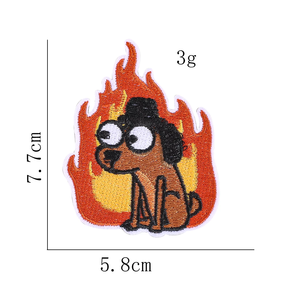 Lustige „This is Fine“ Meme-Aufnäher, sarkastische Feuer-Tier-Stickerei zum Aufbügeln für DIY-Kleidung, Jeans, Rucksäcke, Dekoration – Detail 8