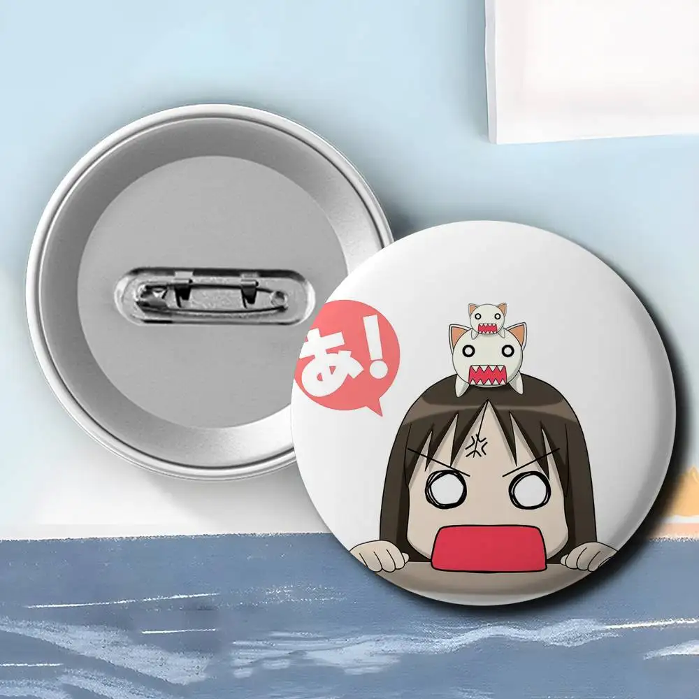 Anime A-Azumanga Daioh Badges Round Exquisite Badge Brooches Creative Pins For Clothes Hat Backpack Gift Accessories