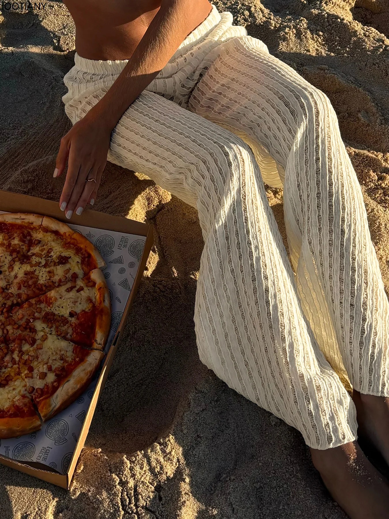 

Holiday Beachwear Hollow Knitted Casual Pants White Low Waist Loose Straight Pants Fashionable Women's Holiday Style Trousers