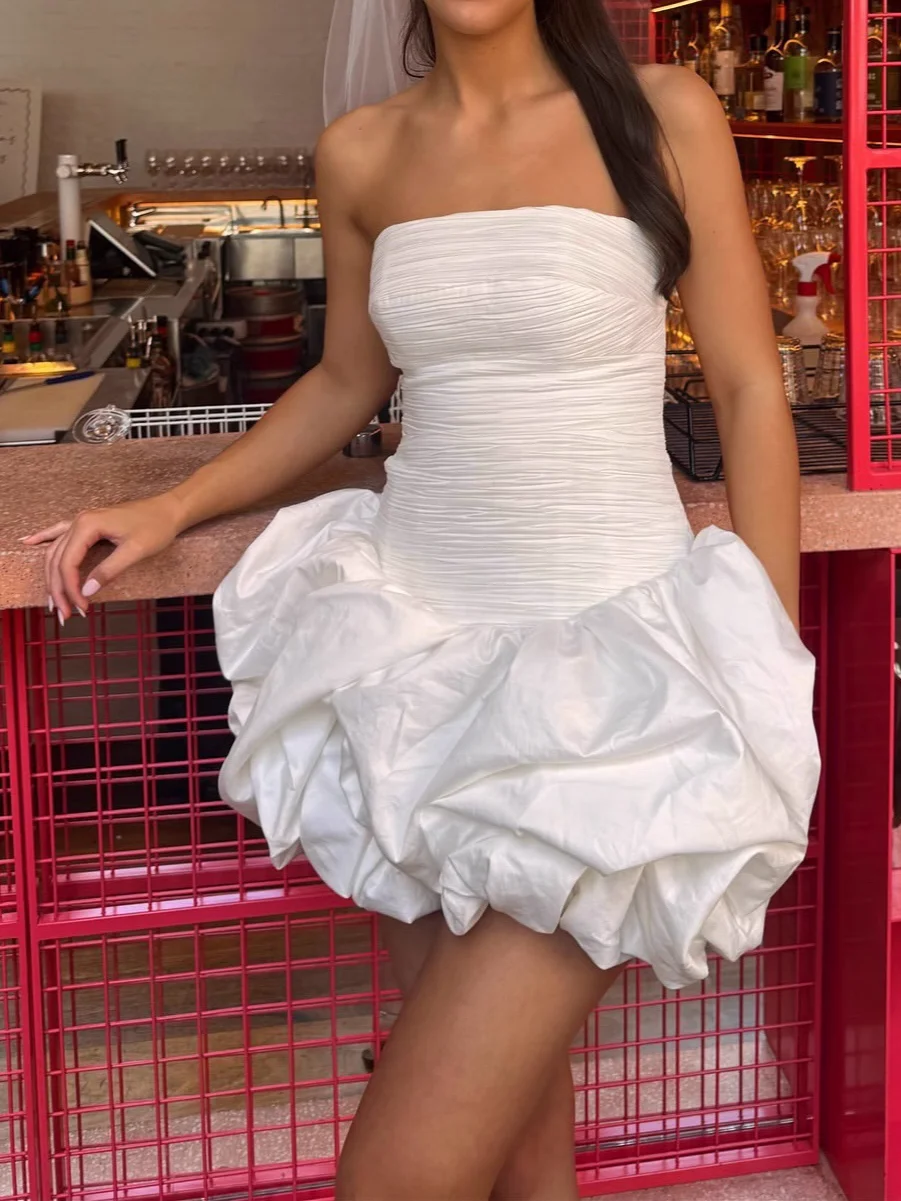 

Women's White Pleated Dress 2025 New Strapless High Waist Holiday Female Cotton Mini Robe