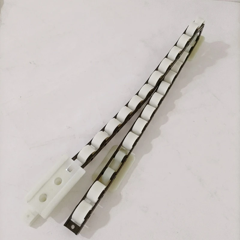 DEE2467615 Return Guide Plastic RTV Use for Kone ECO3000 Autowalk 22 Pieces Rollers OD40mm W22mm 2467623 2467624 2457618 2457619