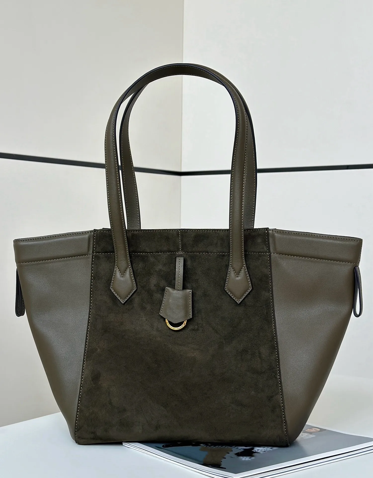 Leather Folding Bag 2024 New Single Shoulder Bucket Bag Frosted Suede And Calf Leather Splicing High-quality Tote Bag