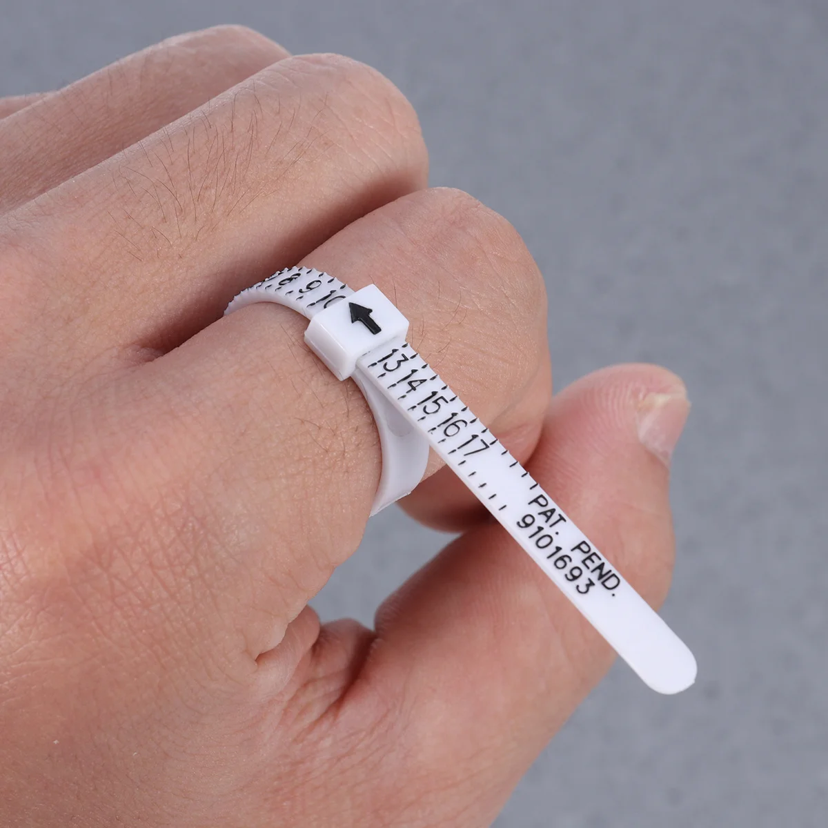 Herramienta de medición de anillos Multisizador Medidor de anillo ajustable económico para hombres y mujeres Control de tallas estadounidenses 1-17 Medidor de ajuste fácil