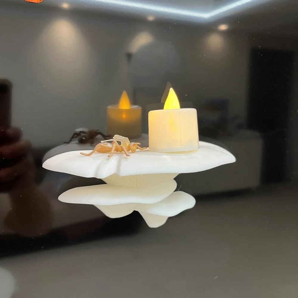 3D Printed Small Mushroom Stand Wall-Mounted Space-Saving 3 Levels Mushroom Rack Plastic Mushroom Shelf Office Desk