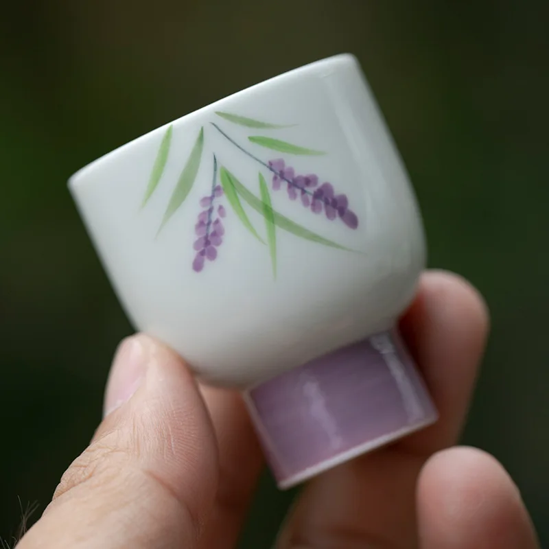 Under-glaze color small tea cup hand-painted lavender tall cup ceramic kung fu tea set lady sample tea cup individual single