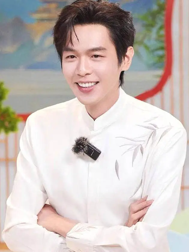 

Zhang Ruoyun New Chinese Sle Long Sve Embroidered irt Men's High-End Feeling National Wind Middle Mountain Suit irt