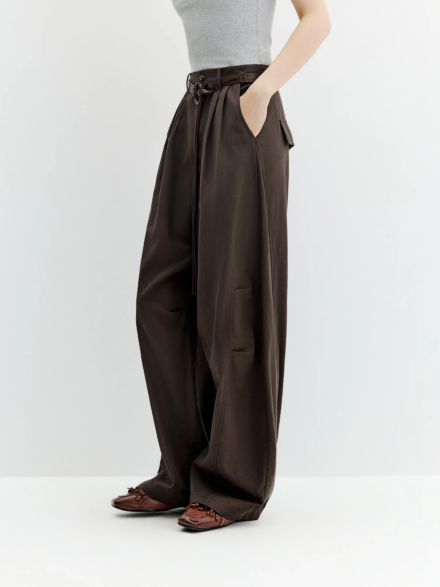 Thumbnail 4 - #36 Cheap Relaxed Fit Casual Pants Worth Buying