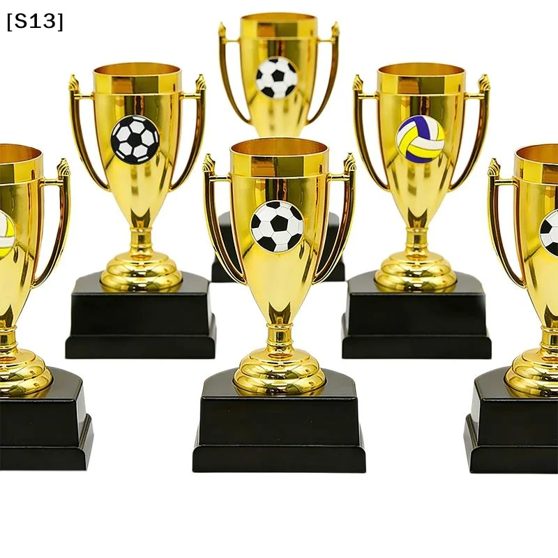 

1Pcs Creative Competition Special Trophies Mini Football Trophy For Sporting Events Birthday Parties Kids Party Filler Gift[Q]Q@