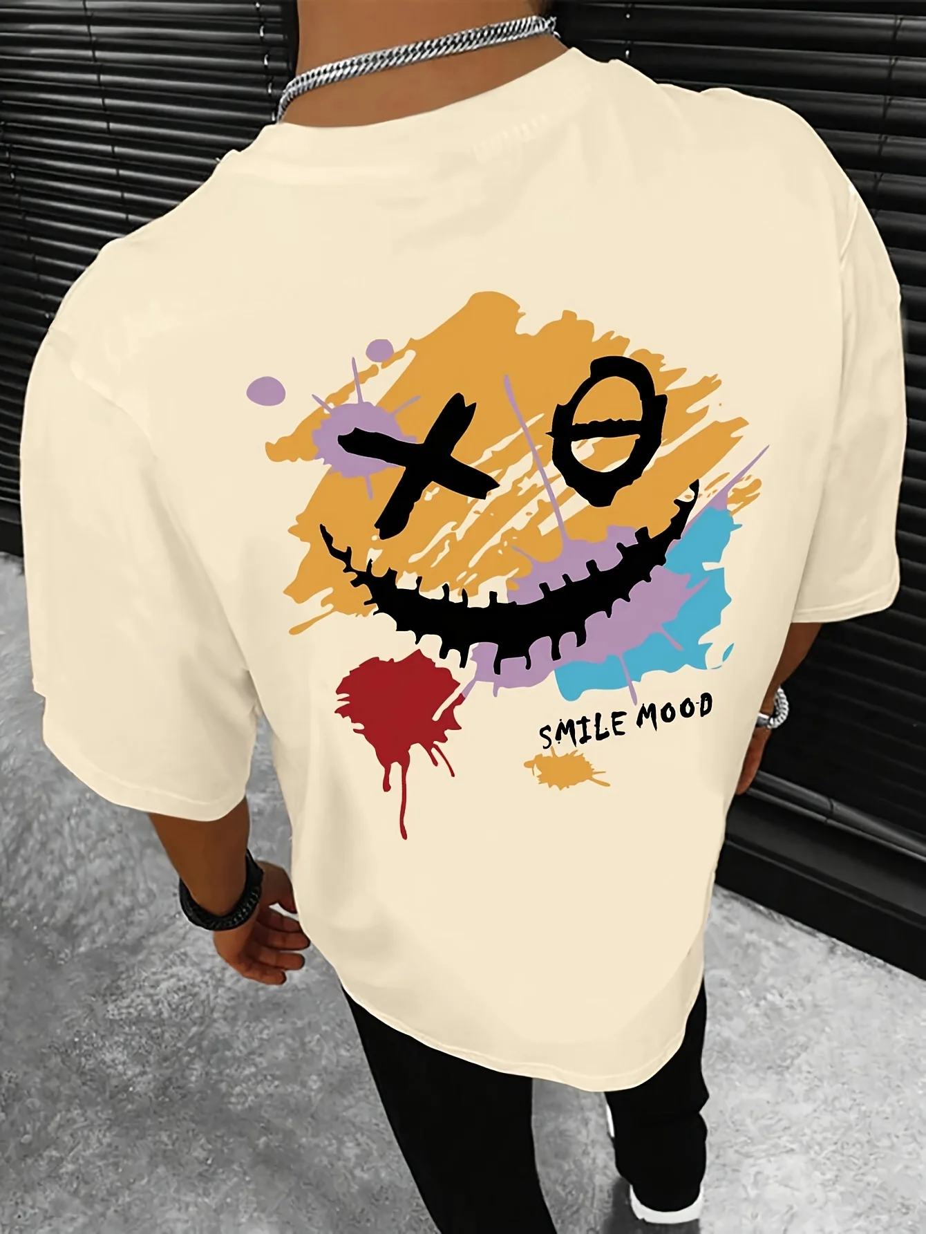 Graffiti Smiley Face Art Print Tee Casual Tops 100% Cotton Men's T-shirt Summer Edgy Streetwear Bold Colorful Statement Style