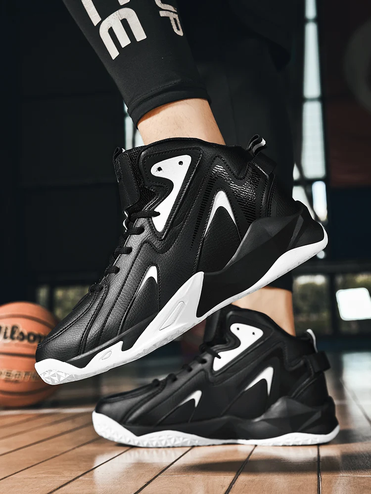 New Hot Sale Unisex Sports Wear-resistant Professional Training Ground Basketball Shoes Soft Sole Running Shoes Very Good