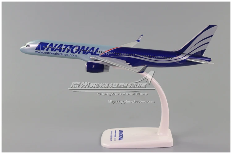 

1:200 Scale Boeing B757-300 USA NATIONAL Airlines ABS Plastic Assembly Airplane Model Aircraft Plane Model Toy