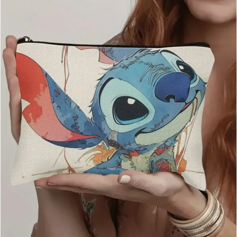 

Large Capacity Toiletry Bag Storage Bag with Double-sided Printed Design Cotton Linen Canvas Material Zipper Closure Bag