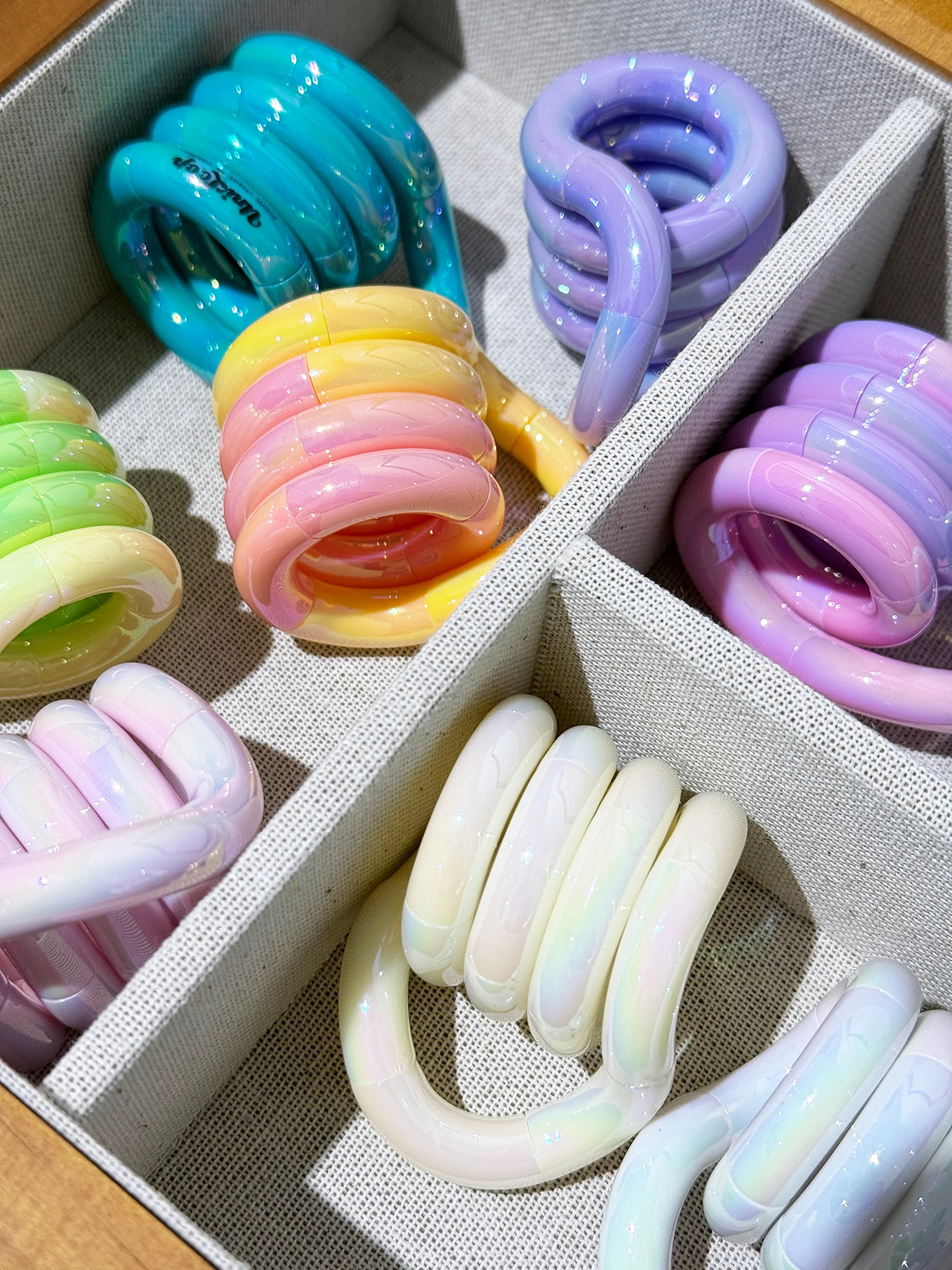 Uniloop Fiet Toy for ADHD Attention Training Str Relief Creative Prank Toys Suitable for All Ages Par Office School