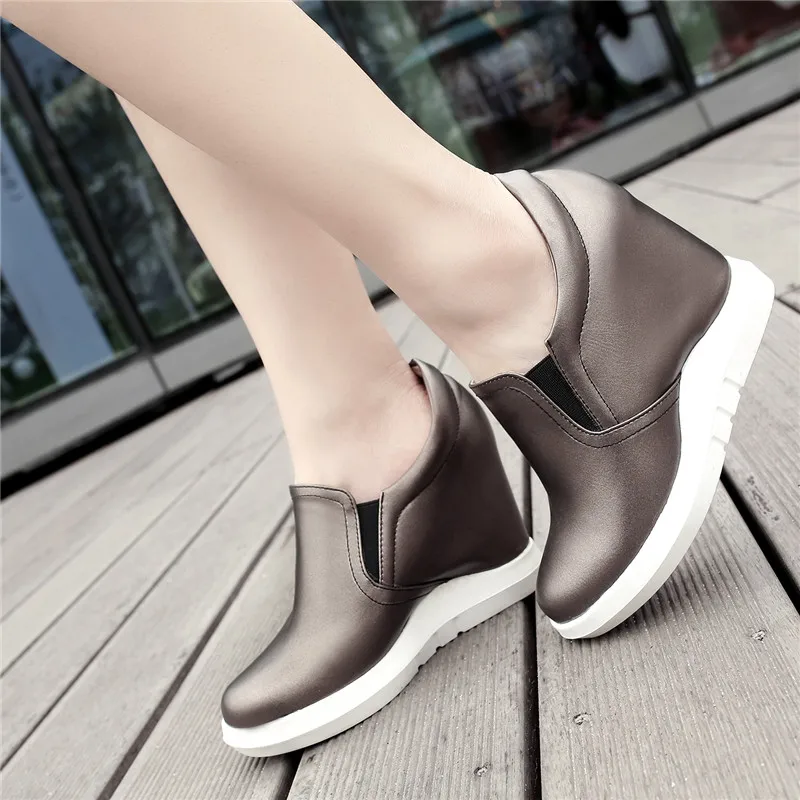 Zapatos de cuña blancos, zapatillas de deporte para mujer, mocasines con tacones ocultos para primavera y otoño, zapatos informales cómodos con plataforma para mujer