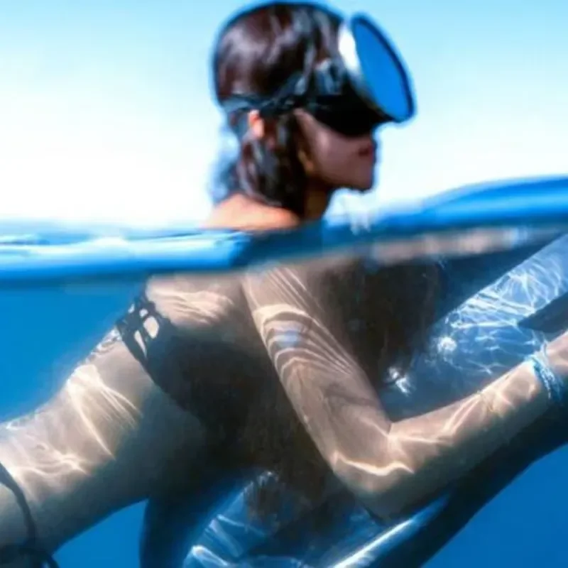 ALTIVS APX Watercraft 23kg Underwater Scooter 40m Deep Diving for Water Play 100min Endurance Propeller Surface Underwater