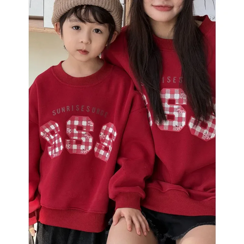 

Winter Family Christmas Thick Sweatshirts Fashion Dad Mom and Daughter Son Same Matching Warm Tops Korean Parent-child Clothing