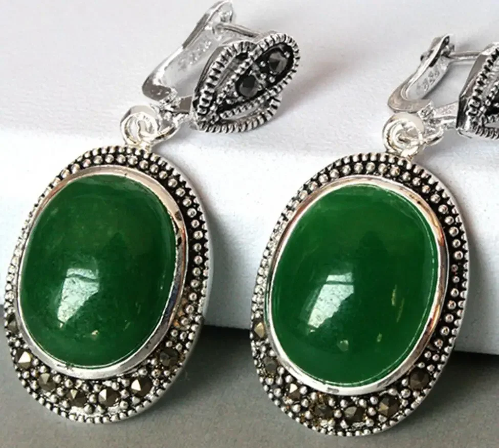 VINTAGE 925 SILVER GREEN JADE MARCASITE DANGLE HOOK EARRING 11/2