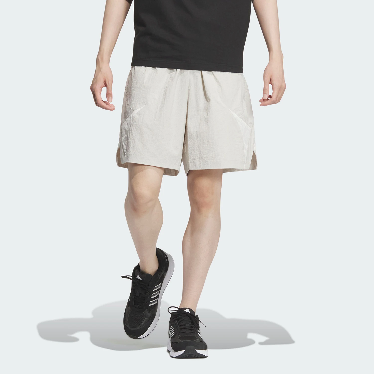 

Adidas genuine New Men's Woven Loose-Fit Shorts JL9994