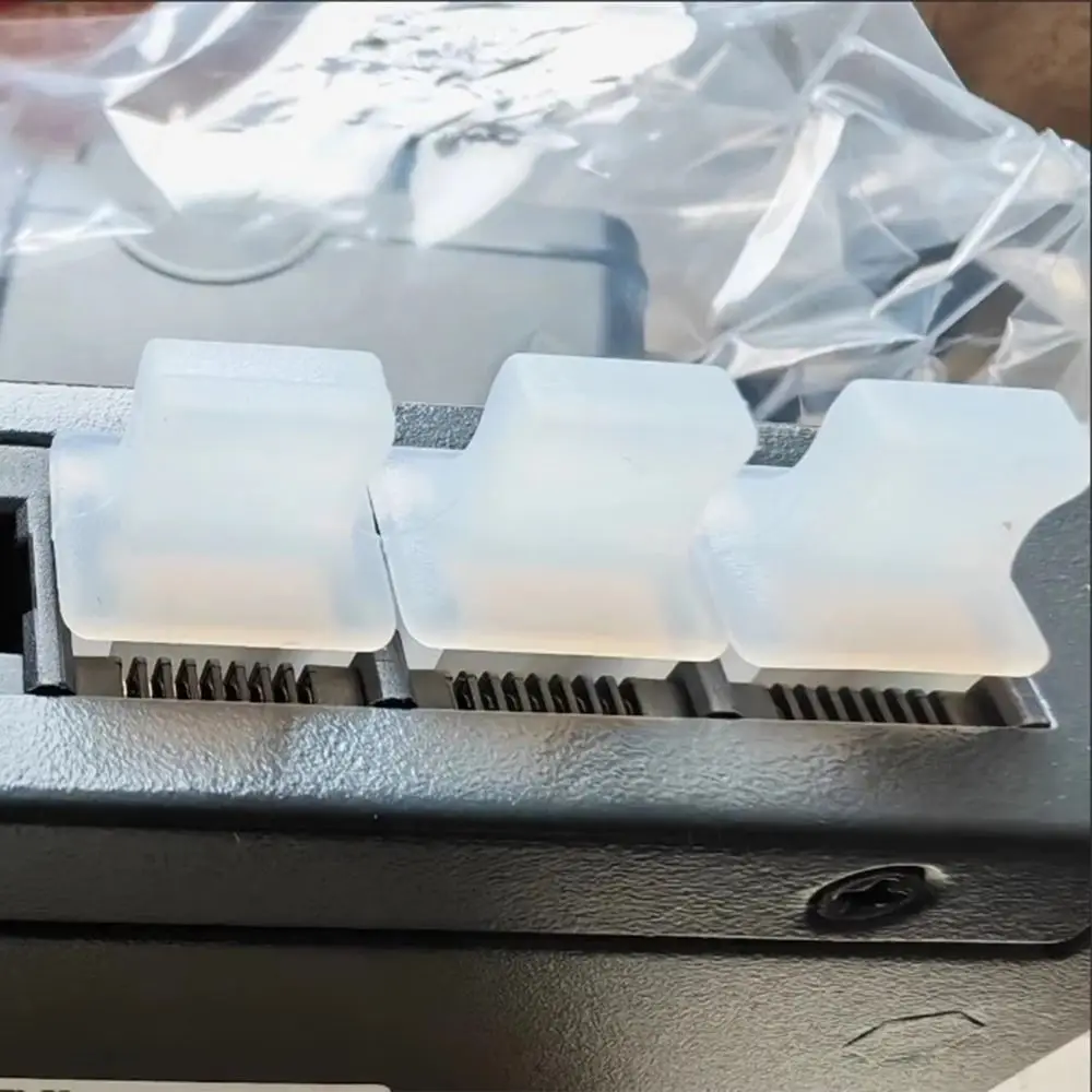 

Новые силиконовые заглушки для RJ45: прочные, черные, прозрачные, защитные от пыли