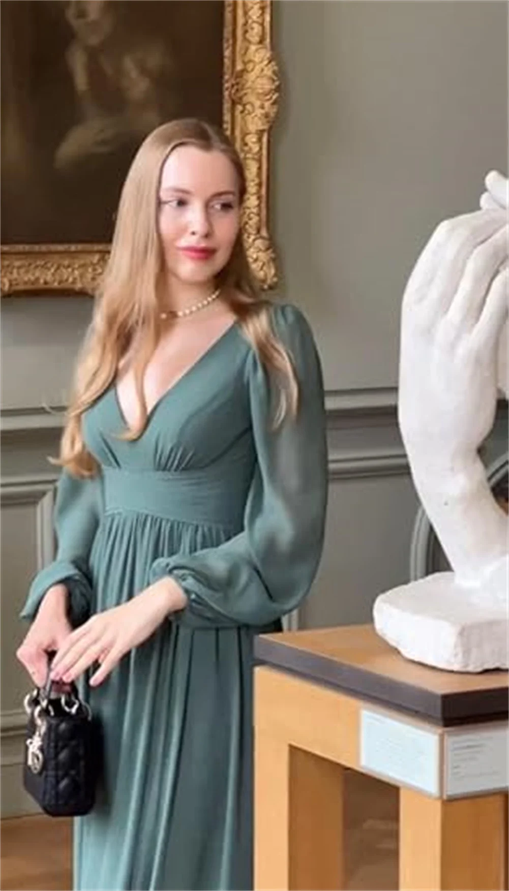 فساتين وصيفة العروس بأكمام طويلة ورقبة على شكل V لحفلات الزفاف بفتحة جانبية من الشيفون فساتين رسمية مثيرة طويلة للحفلات الراقصة مقاس كبير