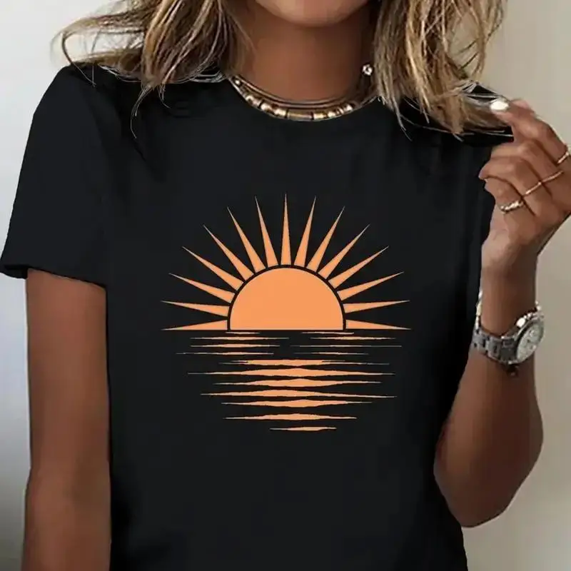 

Women's Sunset Sunrise T-Shirt Boho Beach Vacation Tee Ocean Horizon Graphic Top Summer Holiday Casual Apparel